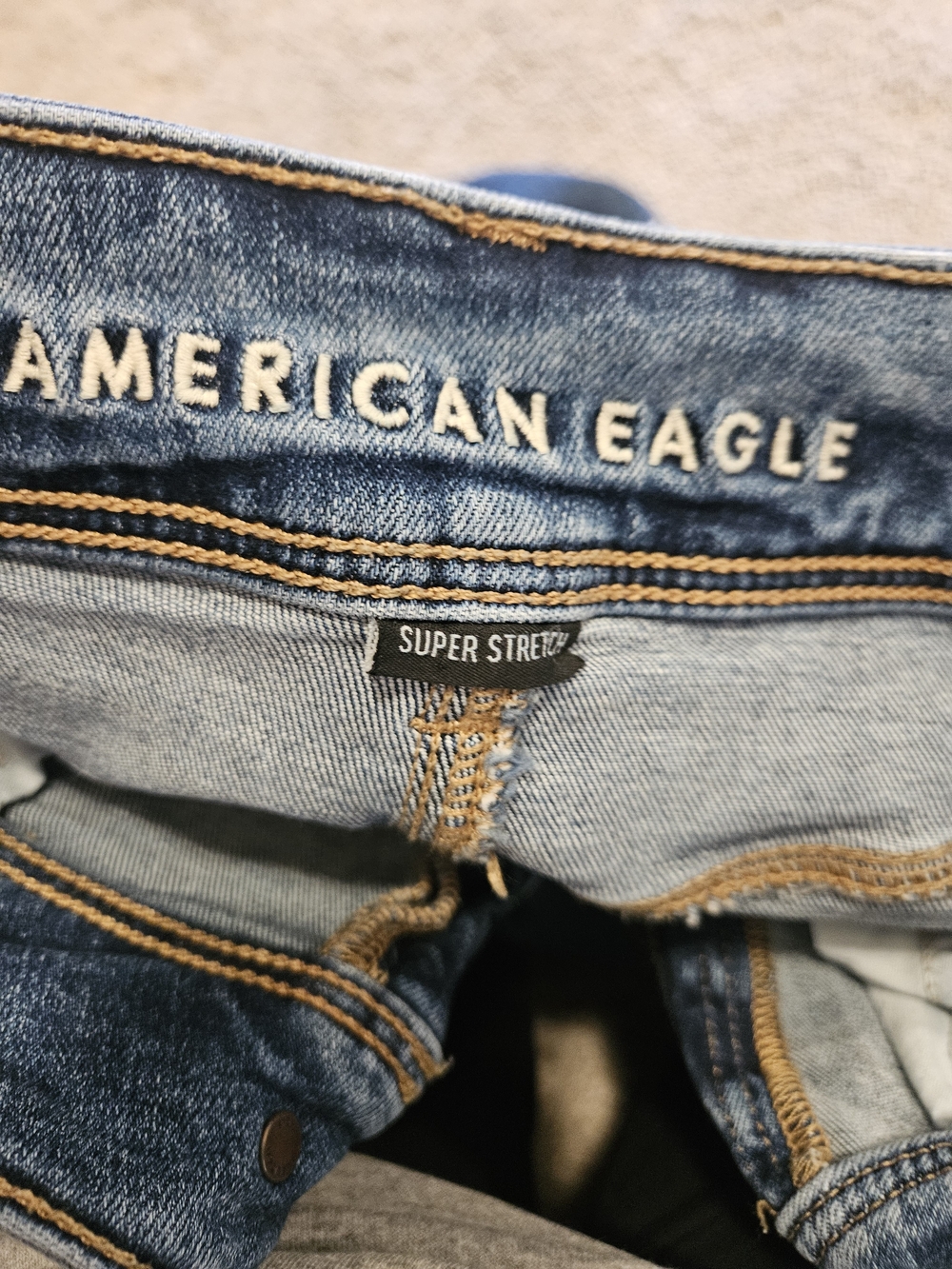 American Eagle Outfitters Mid Wash Kick Boot Jeans 12 X- short - Picture 4 of 8